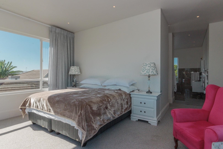 3 Bedroom Property for Sale in Sunset Beach Western Cape